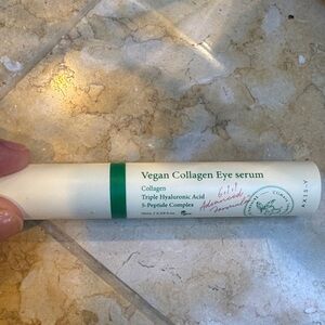 Vegan Collagen Eye Serum - Green and White